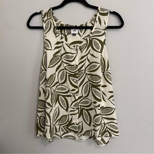 CAbi Style #6725 Olive Leaf Pattern Sleeveless Blouse Size Large
